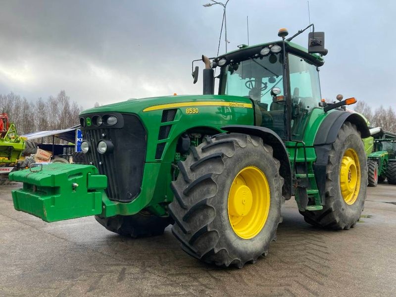 John Deere 8530 tractor €55,000