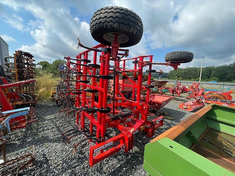 E-FARM: Agro-Klon agro-klon u 05 - Cultivateur - id GHNQLVP - 9 000 € - Allemagne