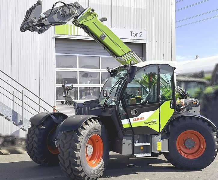 E-FARM: Claas scorpion 742 varipower - Teleskoplader - id TFNUSTT - 131.500 € - Baujahr: 2024 - Abgelesene Motorstunden: 148,Motorleistung (PS): 143,Deutschland
