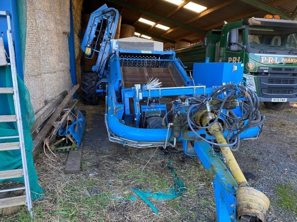 E-FARM: standen potato harvester - Udstyr til kartofler - id BRM53JE - 17.416 € - Produktionsår: 2007 - Storbritanien