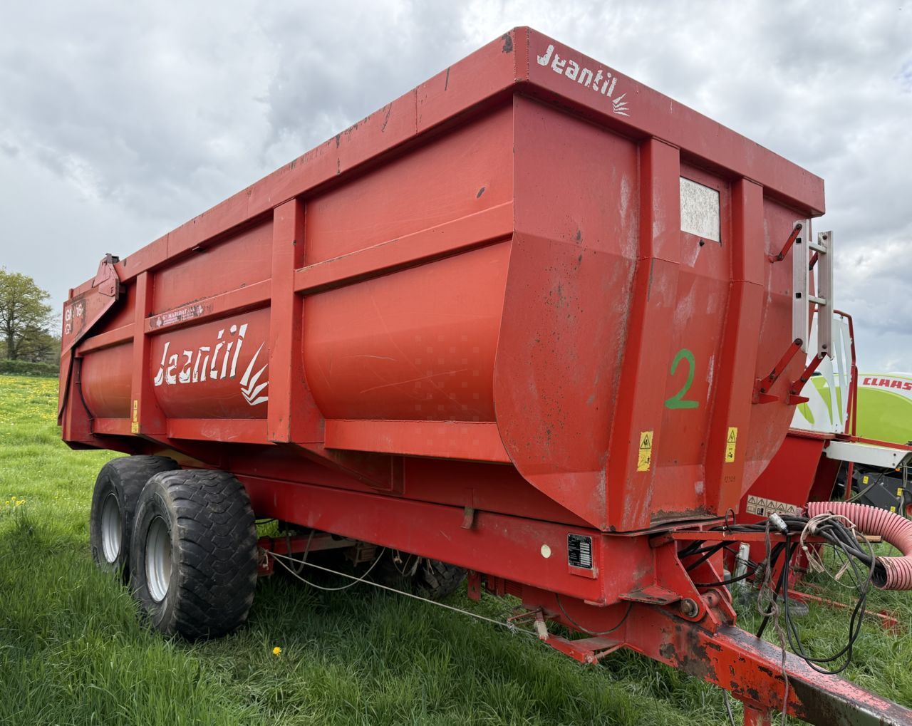 E-FARM: Jeantil gm 160 gv - Benne - id JHWQMUF - 21 000 € - Année: 2009 - France