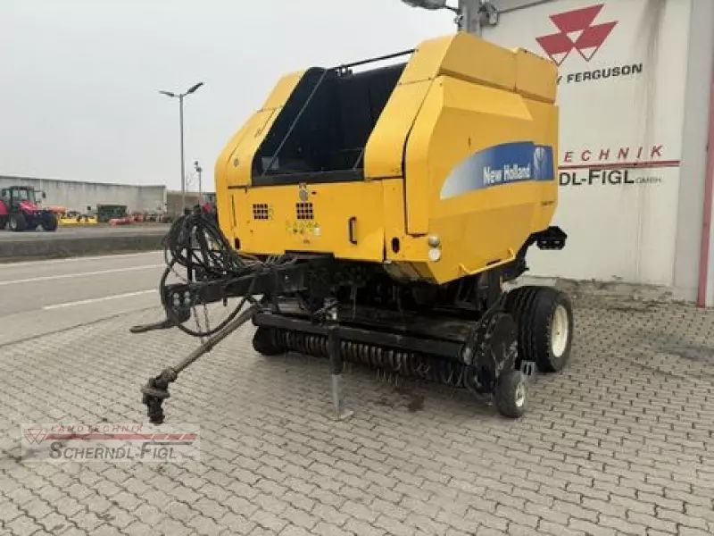 New Holland T 7070 Baler €11,947
