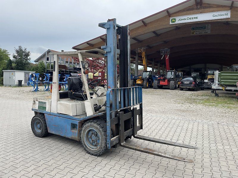 E-FARM: NISSAN 30 diesel - Targonca - id YCGGQSP - 6700 EUR - Németország