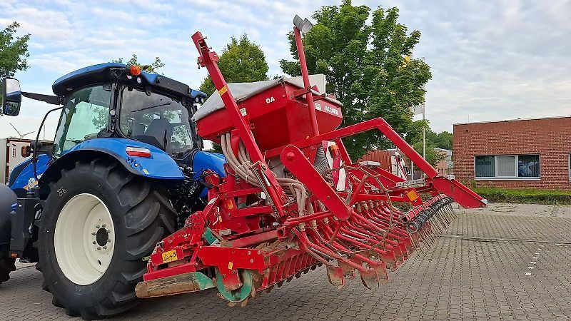 E-FARM: Kverneland accord da mit kverneland kreiselegge - Semoir - id HX8FGTT - 8 319 € - Année: 2007 - Allemagne