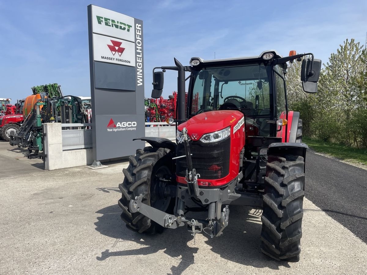 Massey Ferguson 4708 M tractor 45 500 €