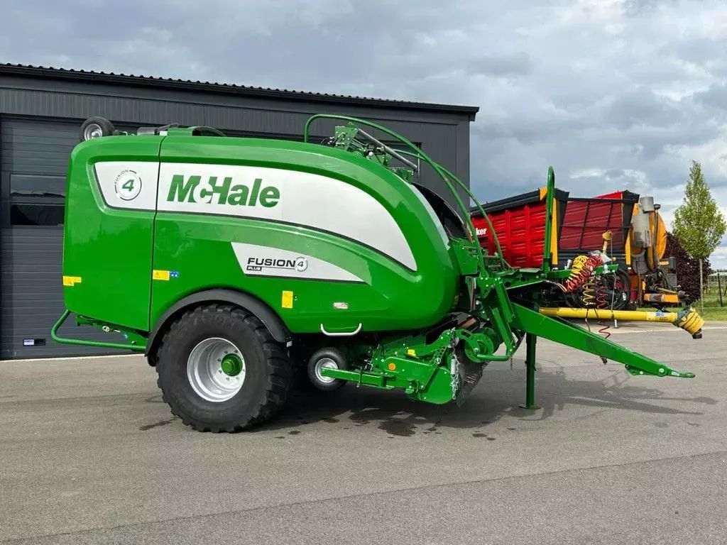 E-FARM: McHale Fusion 4 Plus - Presse à balles - id XAFXK7M - Année: 2023 - Pays-Bas