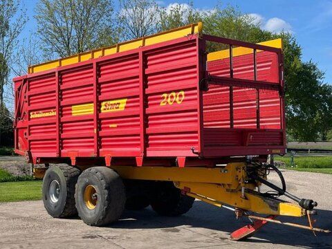 E-FARM: Schuitemaker siwa 200 silagewagen - Forage transport - id SLAQ5JC - €17,500 - Year of construction: 2005 - Netherlands