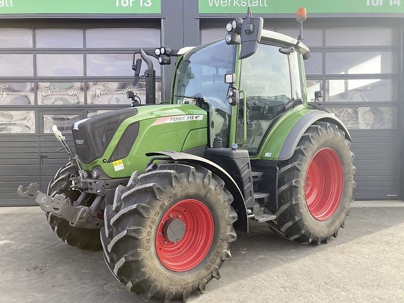 Fendt 312 Vario Tractor €84,850