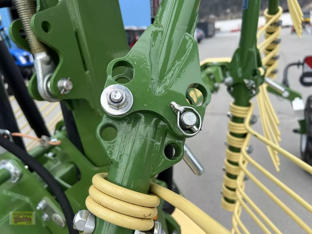 E-FARM: Krone Swadro TC 640 - Greblă - id DYAJNCN - Anul: 2025