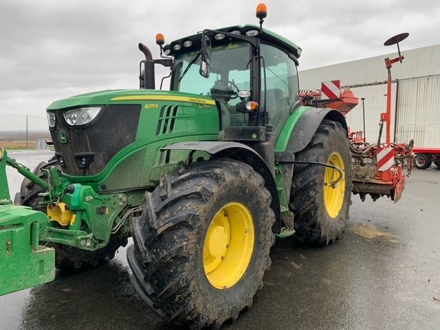 E-FARM: John Deere 6215 R - Tractor - id UP1SRKD - 126.000 € - Año: 2020 - Horas: 3500,Potencia del motor: 215,Francia