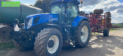 E-FARM: New Holland T7.250 - Tractor - id PZCHL5E - €75,000 - Year of construction: 2012 - Engine hours: 4,200,Engine power (HP): 220,France