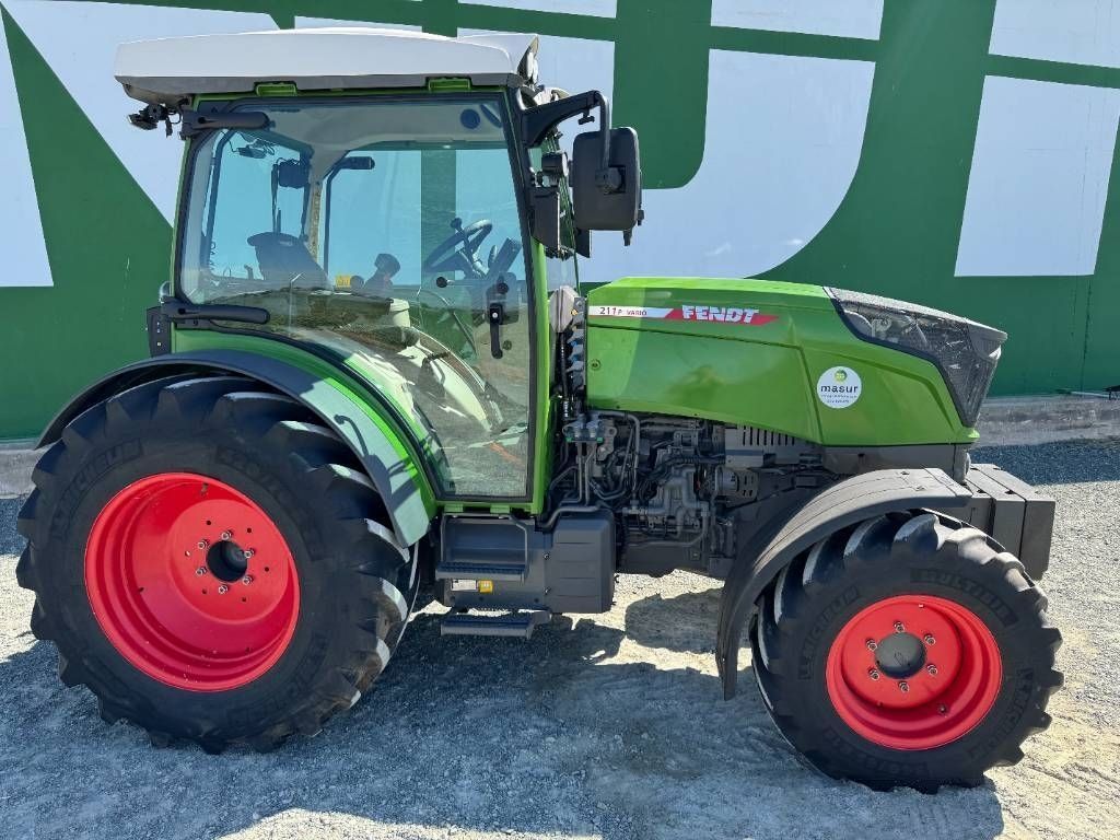 Fendt 211 Vario Tractor 85.000 EUR