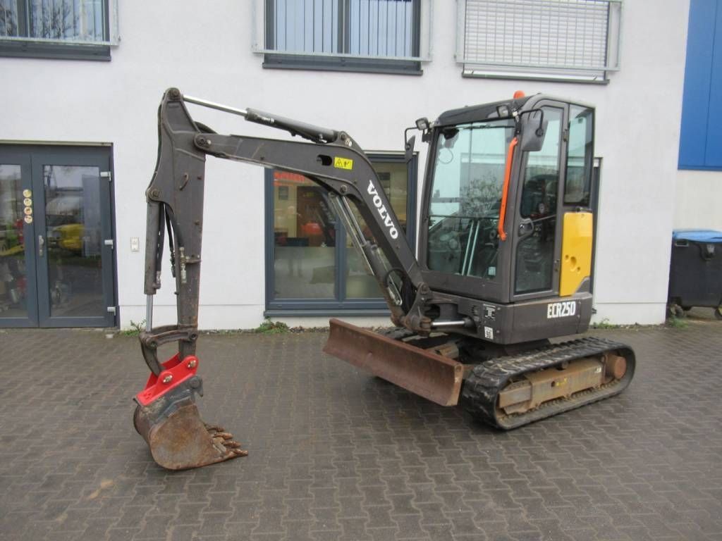 VOLVO ecr25d Minikoparka 23 950 €