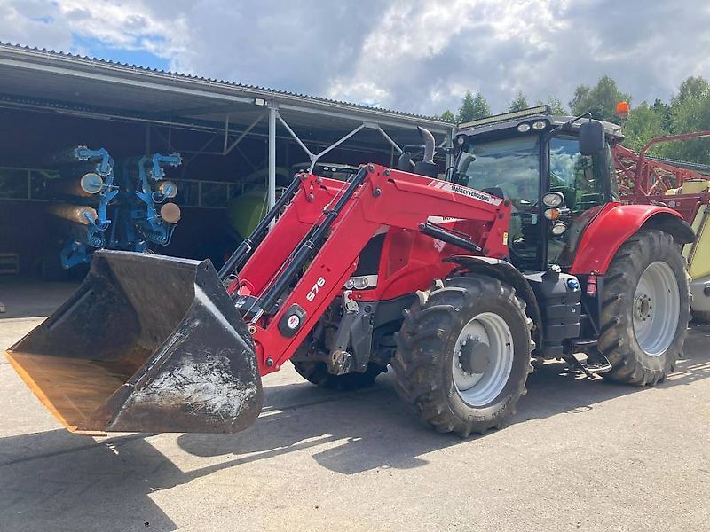 E-FARM: Massey Ferguson 7620 Dyna-6 - Tractor - id ESNLIS7 - 60.700 € - Año: 2012 - Horas: 7077,Potencia del motor: 215,Letonia