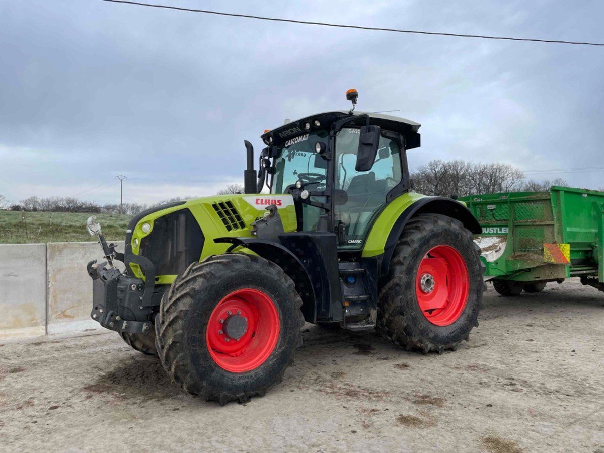 E-FARM: Claas Arion 610 - Traktor - id SYKIYZ1 - 92.000 € - Produktionsår: 2021 - Motortimer: 1.673,Motoreffekt (HP): 145,Frankrig