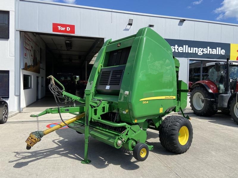 John Deere 864 baler €20,265