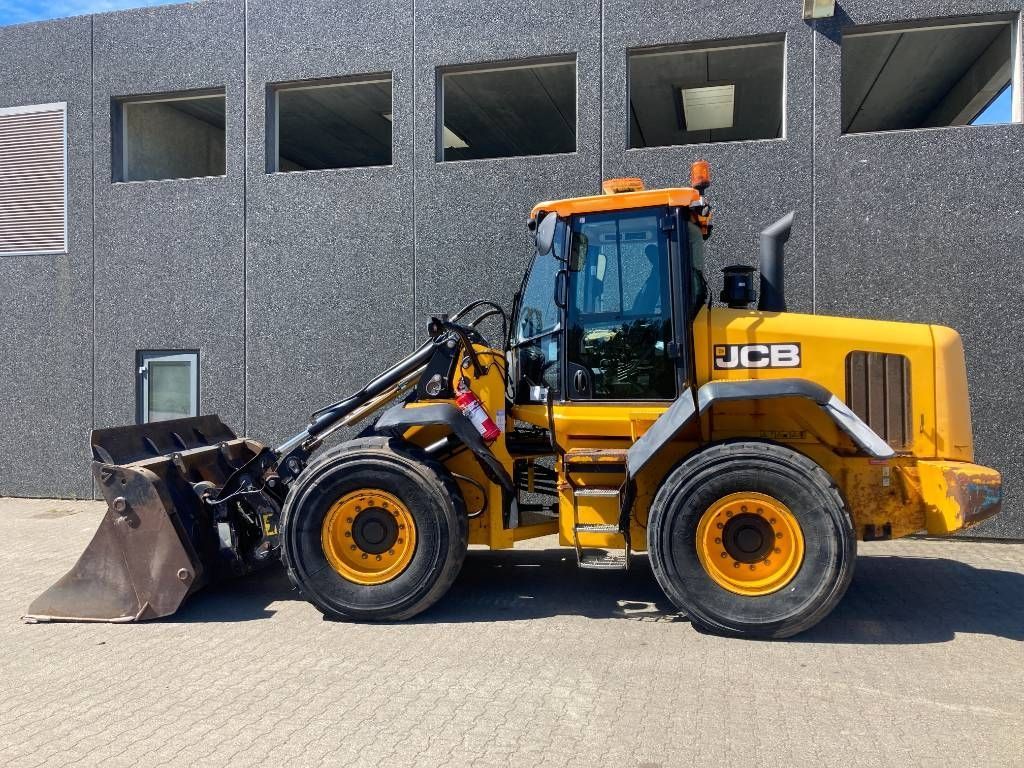 JCB 427 HT Wheel loader