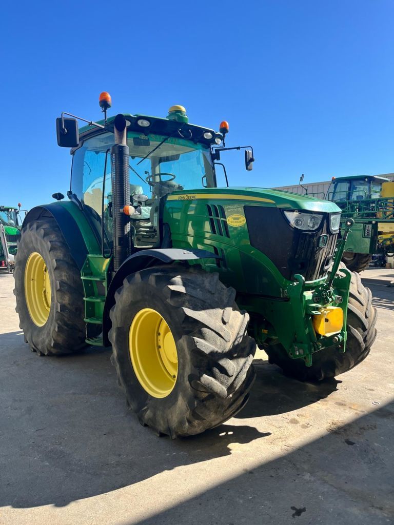 John Deere 6190 R Tractor €70,000
