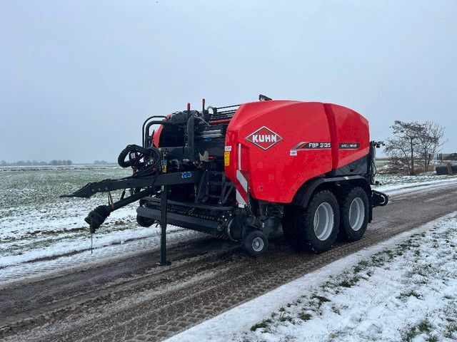 Kuhn fbp 3135 oc-23 Baler