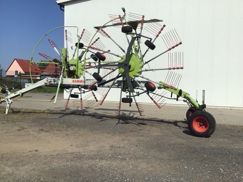 Claas Liner 1750 Tedder €12,950