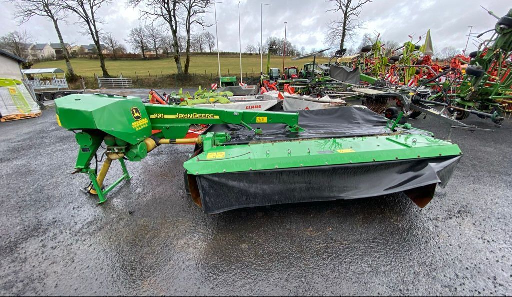 John Deere 331 Falciatrice - tosaerba 7.500 €