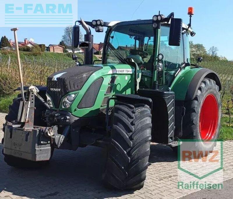 Fendt 724 Vario Profi Plus Traktor 75.000 €