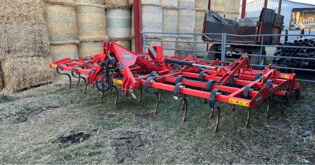 E-FARM: Kuhn prolander - Cultivateur - id J4V7JXH - 15 500 € - Année: 2009 - France