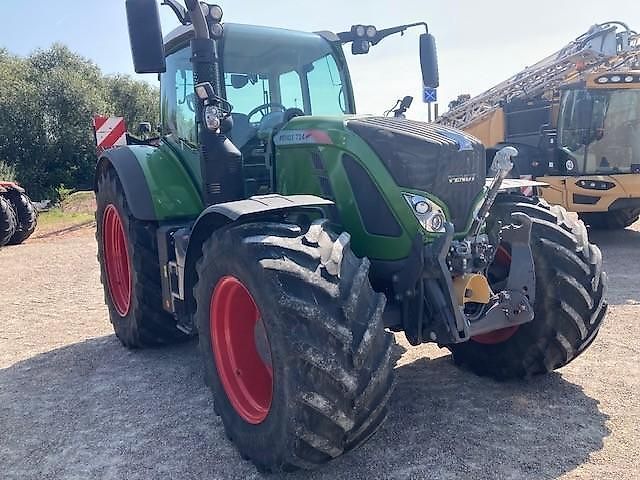 Fendt 724 Vario Profi Plus Trattore 119.000 €