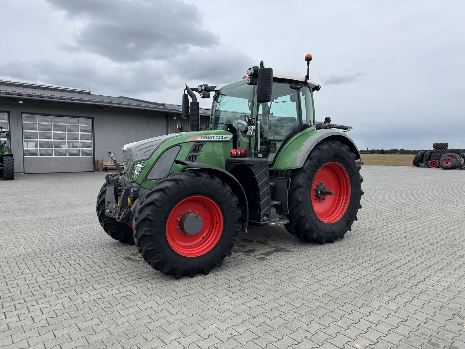 Fendt 722 Vario Traktor 76.000 €