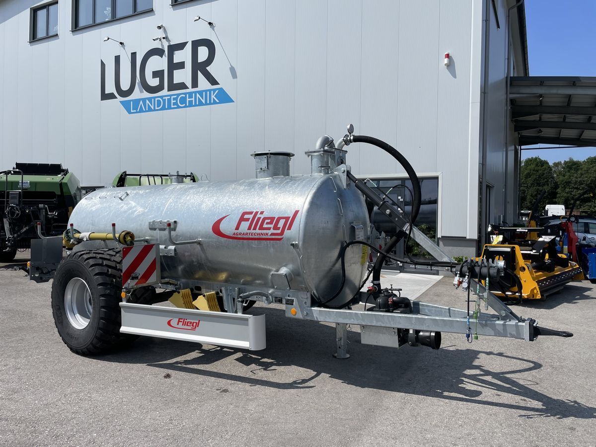E-FARM: Fliegl vfw 6200 jumboline - Tanker - id HHWYRAF - €19,834 - Year of construction: 2024 - Austria