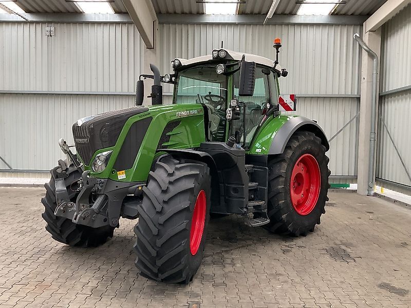 Fendt 828 Vario Tracteur 129 900 €