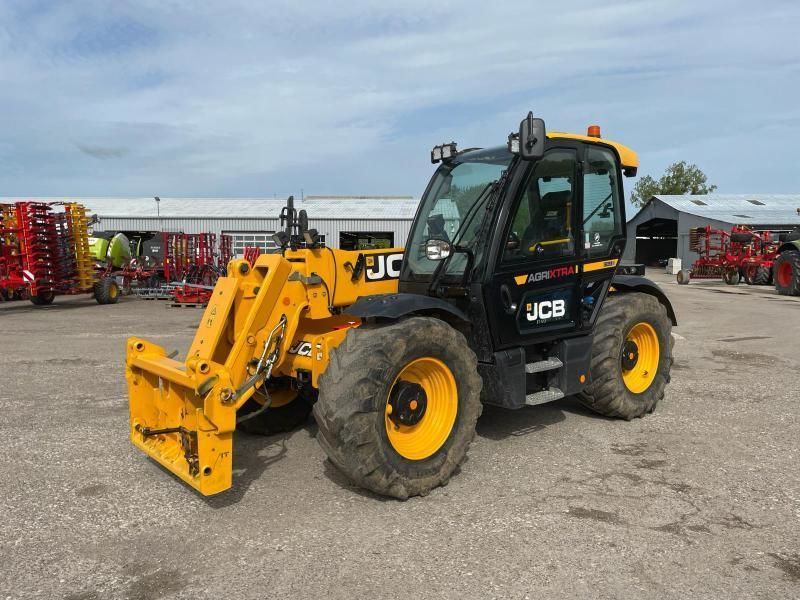 E-FARM: JCB 542-70 AGRI - Teleskoplæsser - id GDJSFRB - 75.000 € - Produktionsår: 2021 - Motortimer: 3.120,Motoreffekt (HP): 150,Frankrig