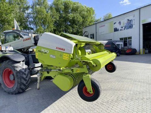 E-FARM: Claas Pick Up 300 - Gemüseerntemaschine - id UTGVK1Y - 13.900 € - Baujahr: 2013 - Deutschland