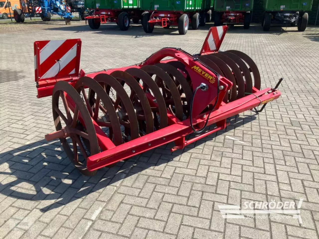 E-FARM: Meyer-Lohne wp 14/4 - Presses and roller - id AAG3EM2 - €4,985 - Year of construction: 2022 - Germany
