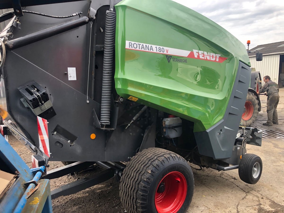 Fendt Rotana 180 V baler €34,500