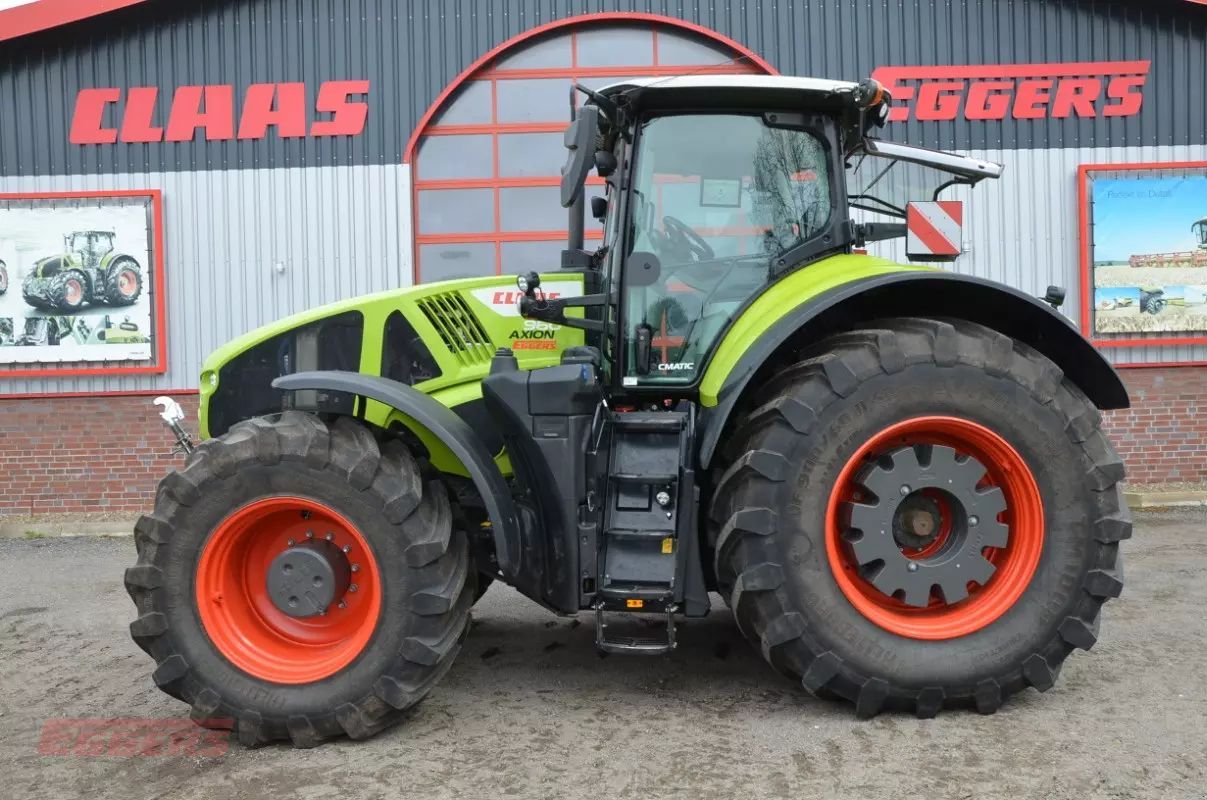 Claas Axion 960 CMATIC Tractor €214,000