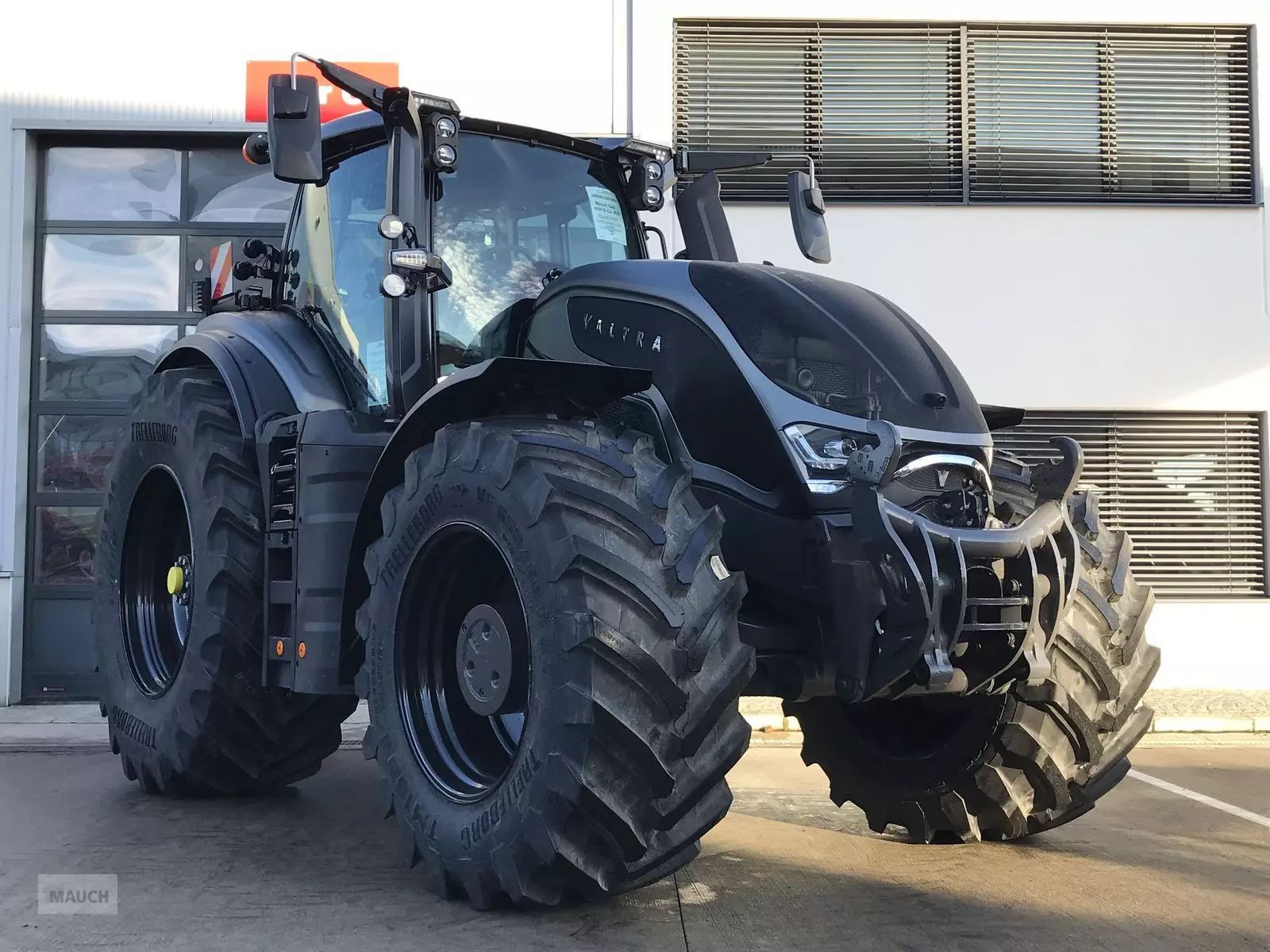 E-FARM: Valtra s 416 - Traktor - id IYCLDJR - Moc silnika: 420 - Austria