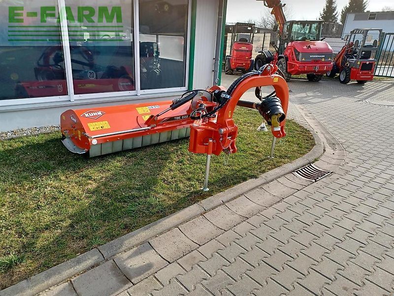 Kuhn TBE 222 Topper €11,800