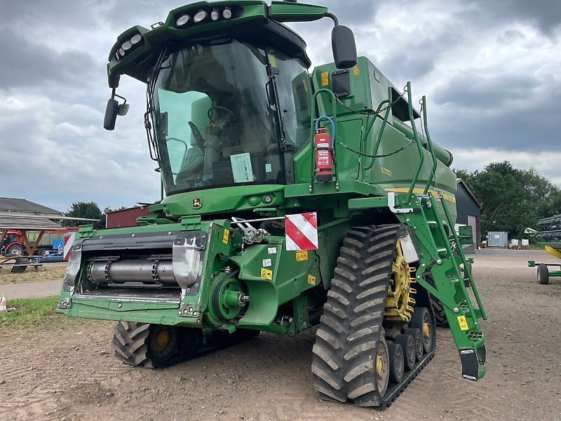 John Deere S 770 Combine harvester €199,000