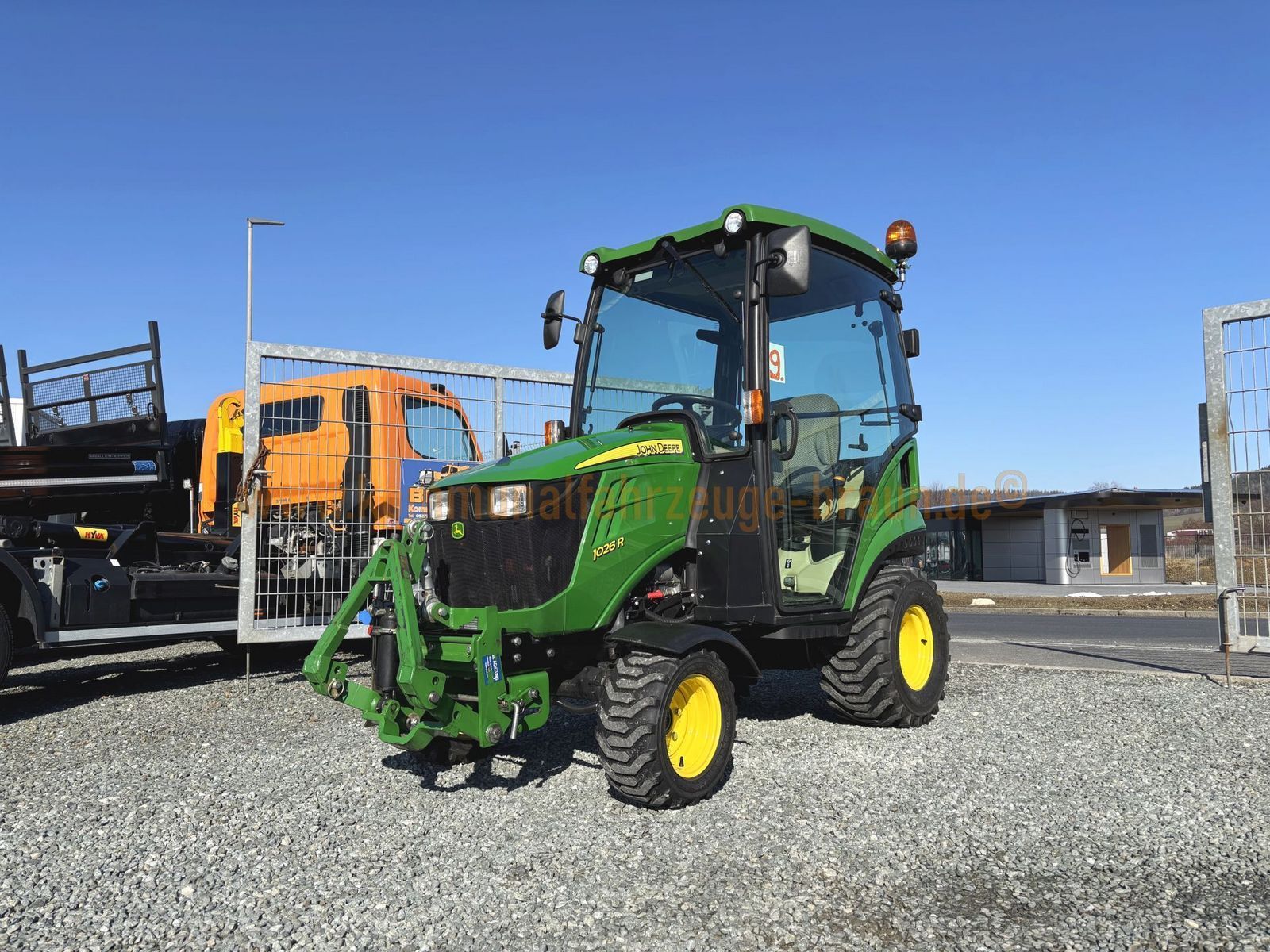 John Deere 1026 R Tractor €21,000