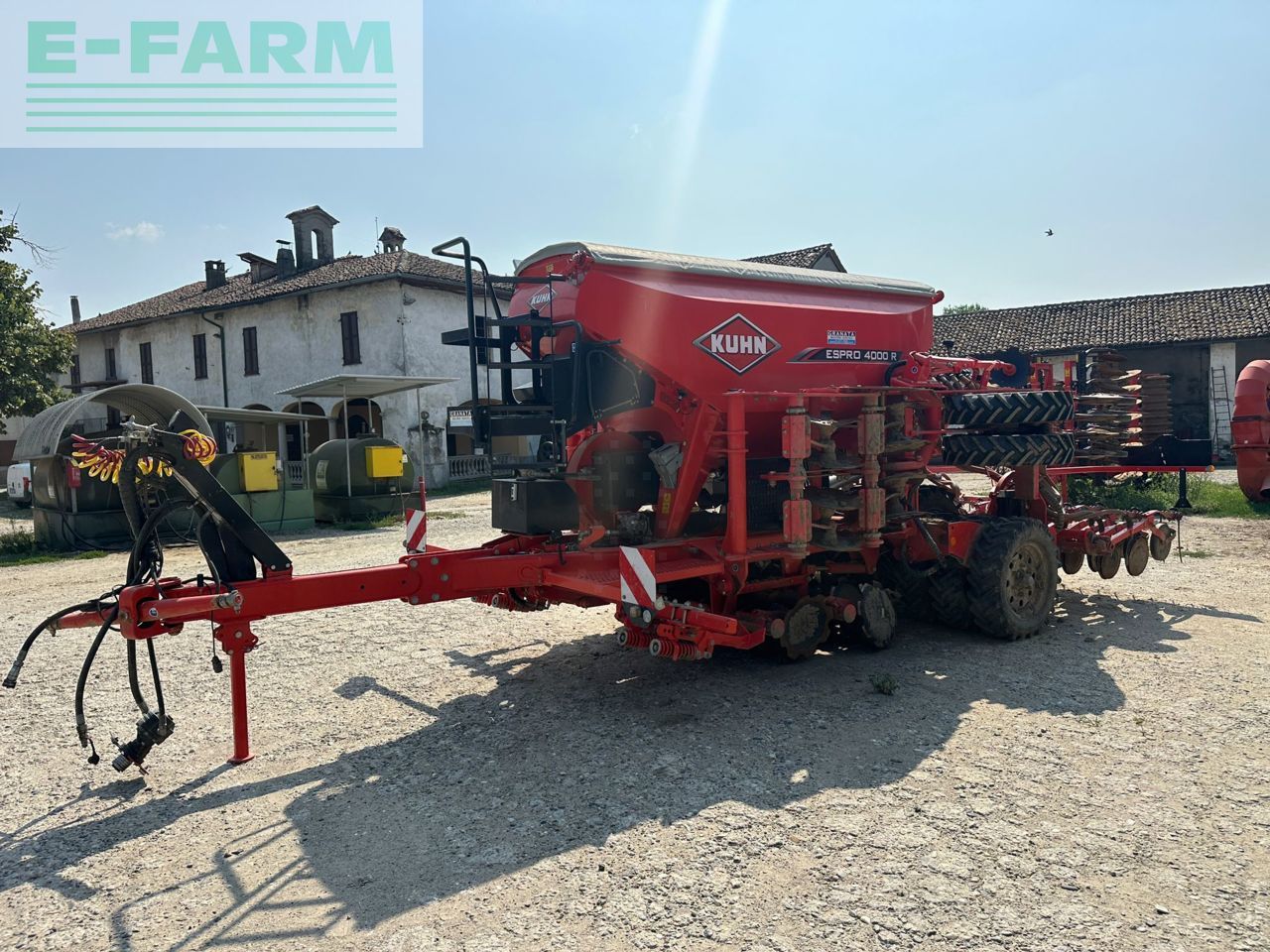 E-FARM: Kuhn Espro 4000 R - Perforación directa - id MBECITG - 50.000 € - Año: 2019 - Italia