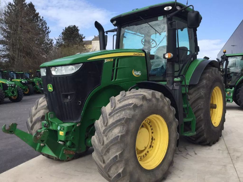E-FARM: John Deere 7260 R - Tractor - id FNWJY85 - 87.500 € - Año: 2012 - Horas: 4951,Potencia del motor: 260,Francia