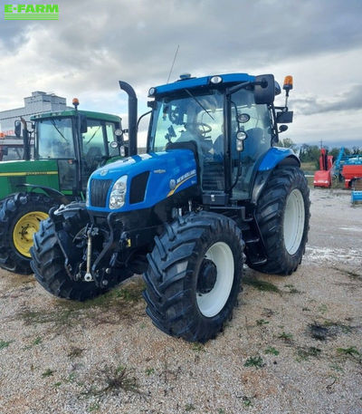 E-FARM: New Holland T6.140 - Τρακτέρ - id 9JY5WDF - 60.000 € - Χρονία: 2016 - Ισχύς κινητήρα: 140,Ιταλία