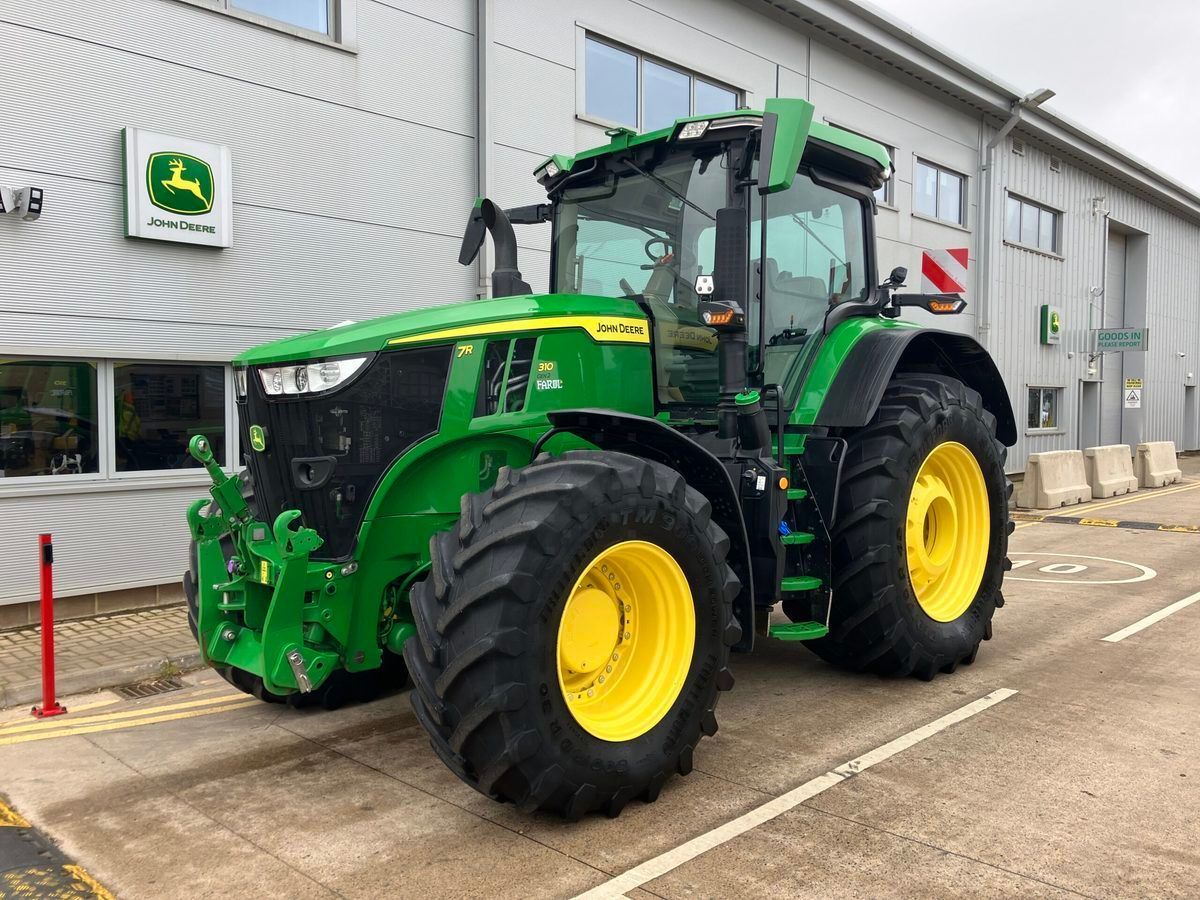 E-FARM: John Deere 7R 310 - Traktor - id WFYG6TZ - 198.031 € - Baujahr: 2022 - Abgelesene Motorstunden: 1.625,Motorleistung (PS): 310,Vereinigtes Königreich
