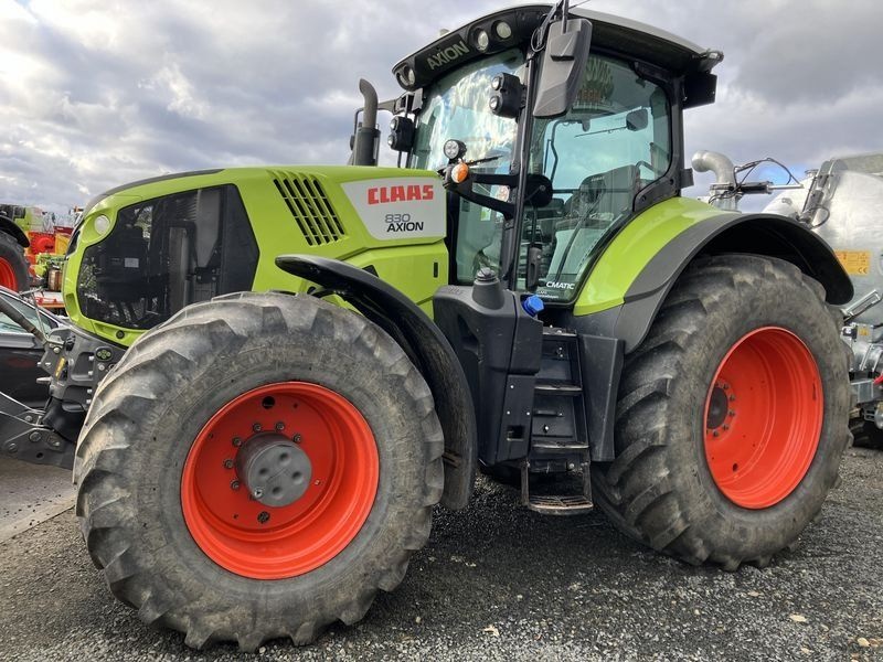 Claas Axion 830 CMATIC CIS+ tractor €110,000