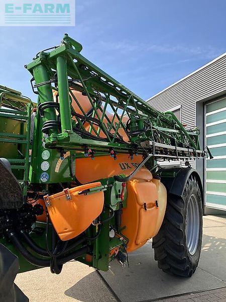 Amazone ux 5200-40-3 Sprayer €30,500