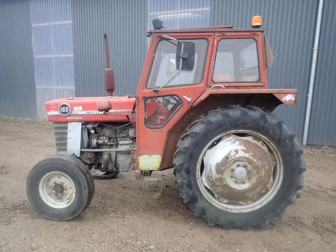 Massey Ferguson 165 Traktor