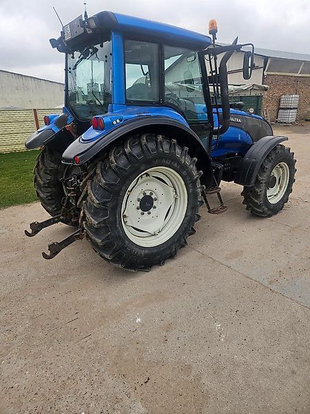 Valtra T 130 Tractor 30.378 €