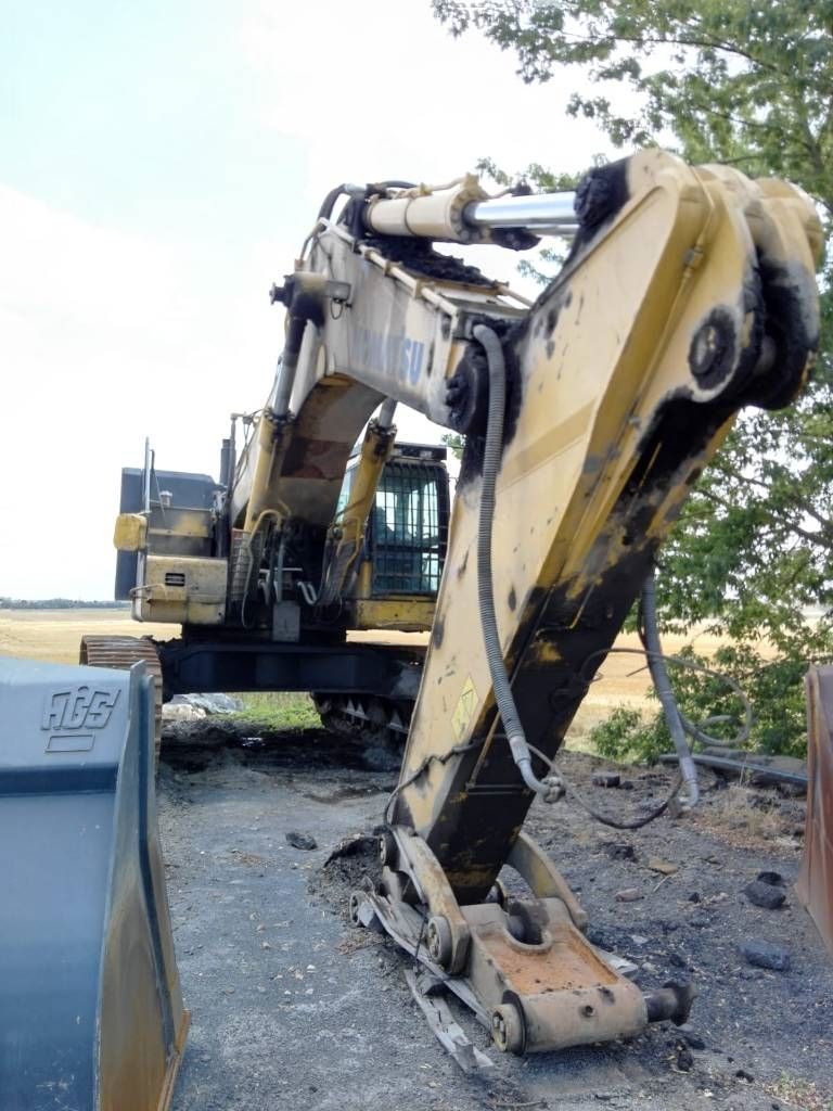 KOMATSU pc800-8 Excavadora de orugas 117.800 €