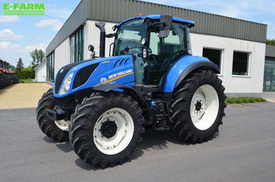 E-FARM: New Holland T5.120 - Tractor - id E4E8JCA - €52,500 - Year of construction: 2018 - Engine hours: 3,032,Engine power (HP): 120,Belgium